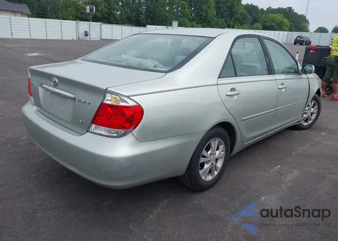 2005 Toyota Camry Le V6 from USA, damaged, VIN 4T1BF32K05U600522